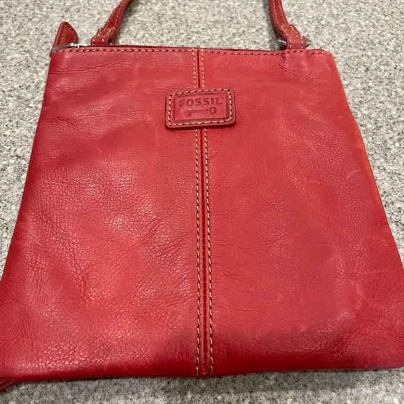 Fossil Red leather crossbody - Picture 3 of 10